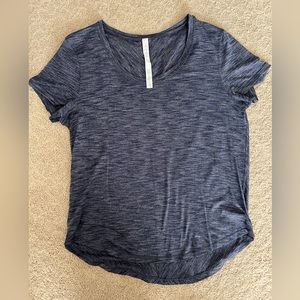 lululemon tshirt